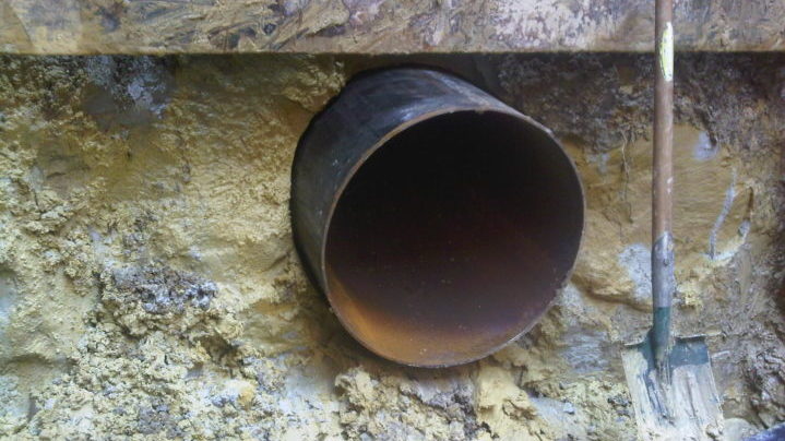Steel casing
